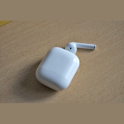 Realme Écouteurs Bluetooth  sans fil Air-RO4 avec étui en silicone